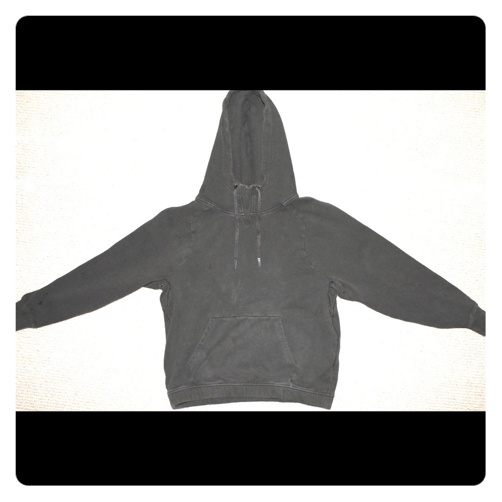Lululemon Size 6 Dark Green Sweatshirt